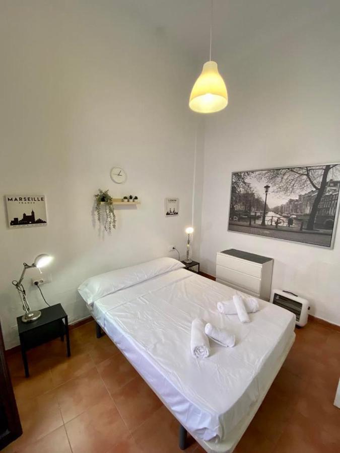 The Ship Apartment Valencia Buitenkant foto
